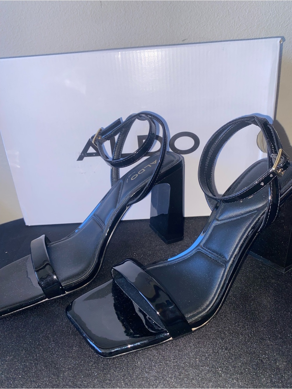ALDO Black Patent Square Block Heel Sandals with Ankle Strap BRAND NEW - Picture 2 of 9